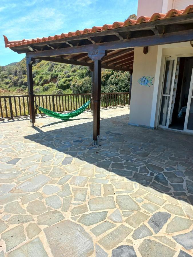 Villa Dimitra 모우르테리 외부 사진