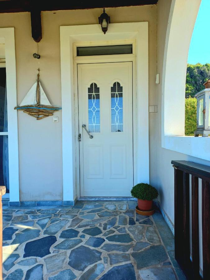 Villa Dimitra 모우르테리 외부 사진